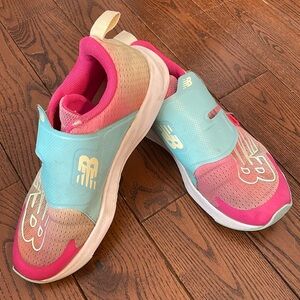 New Balance Reveal kids sneaker